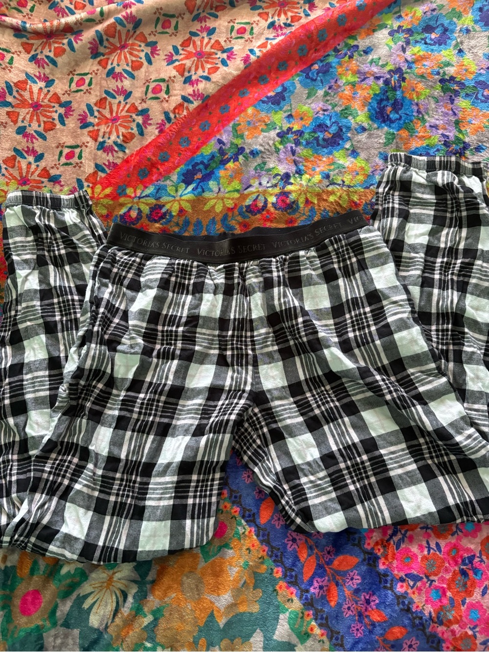 Victoria's Secret Black & White Plaid Cotton Lounge Shorts